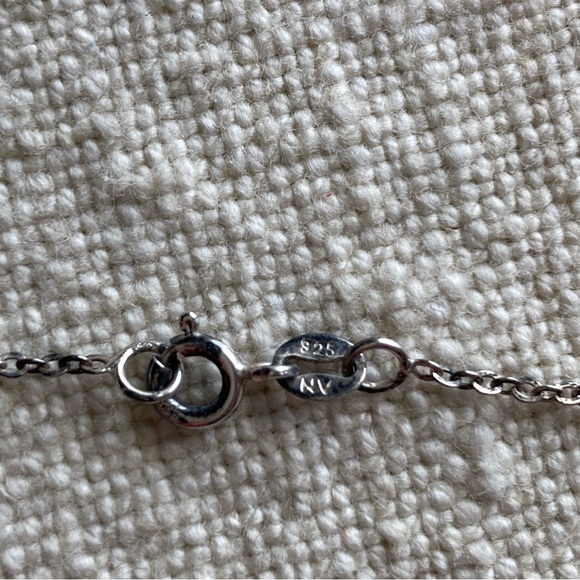 Vintage Marcasite & 925 NV Sterling Silver Swirl Heart Pendant & Necklace - Picture 9 of 10